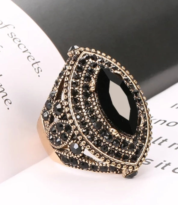 BeJeweled Ring (4 Colors)